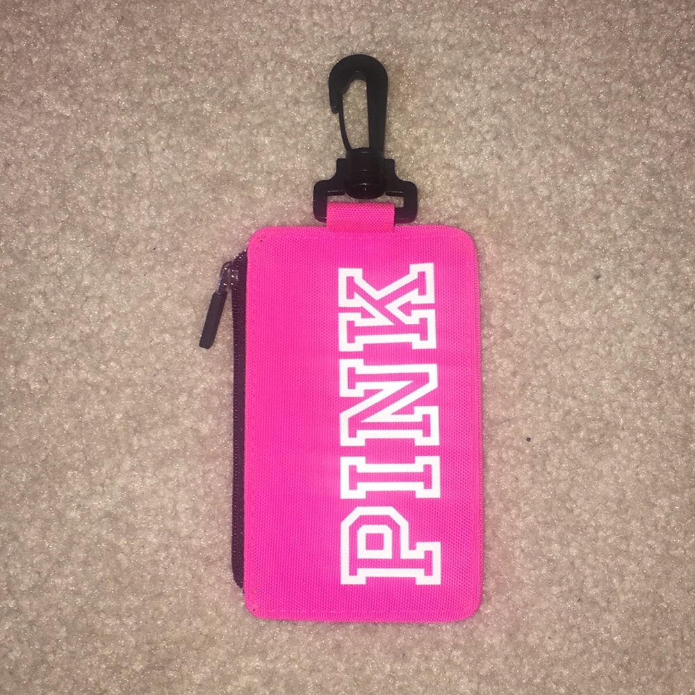 PNK ID carrier